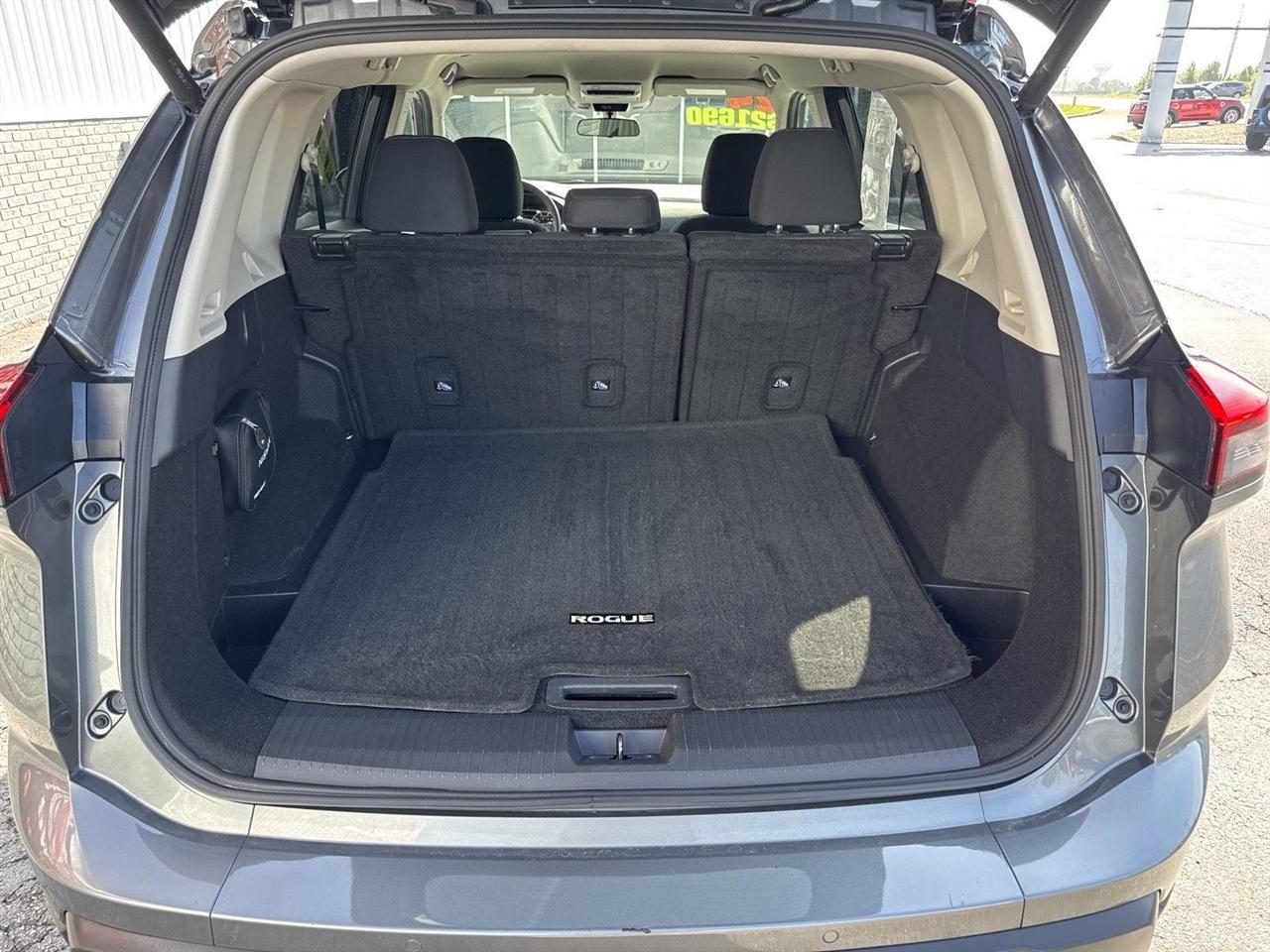 Nissan Rogue AWD SV 2024