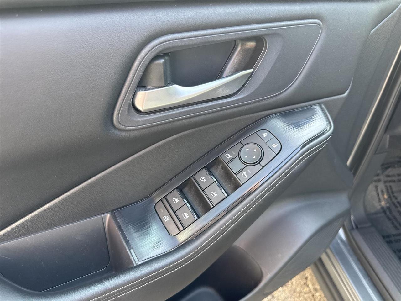 Nissan Rogue AWD SV 2024