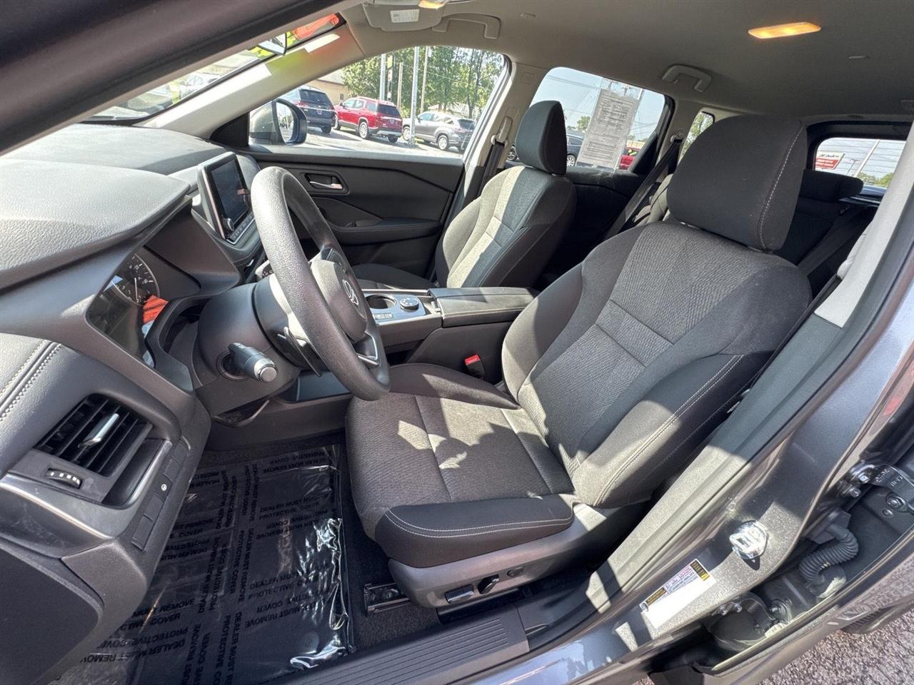 Nissan Rogue AWD SV 2024