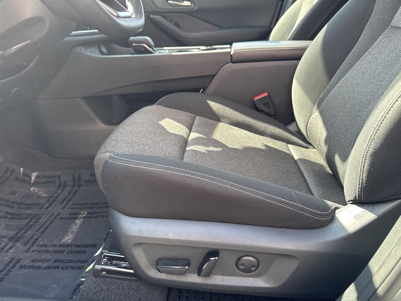 Nissan Rogue AWD SV 2024