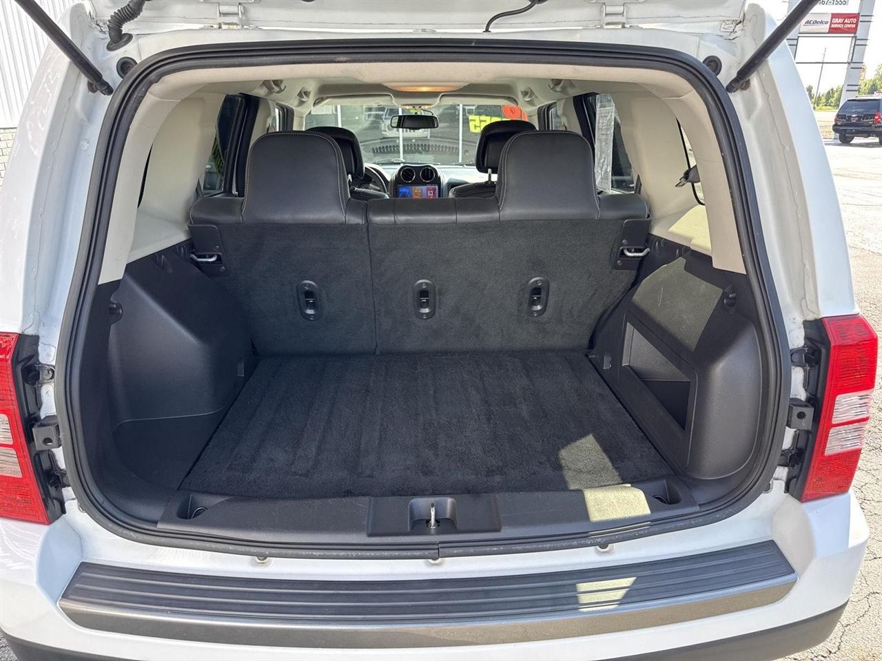 Jeep Patriot FWD 4dr Sport SE 2016