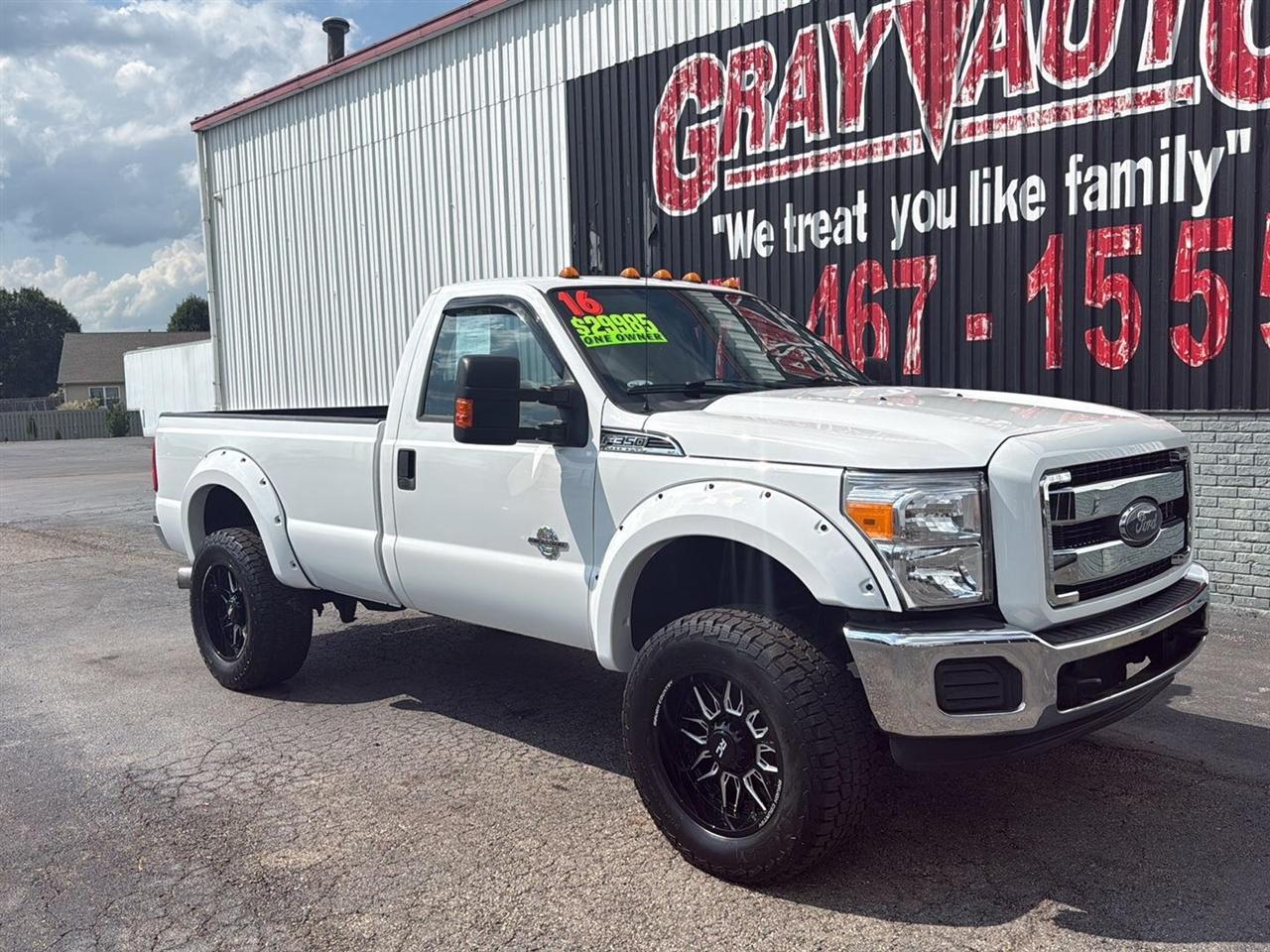 Ford Super Duty F-350 SRW 4WD Reg Cab 137" XL 2016