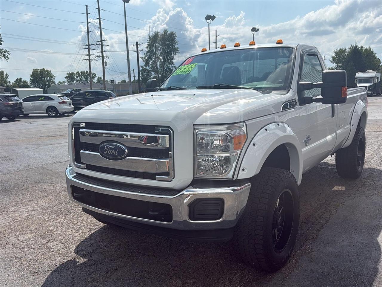 Ford Super Duty F-350 SRW 4WD Reg Cab 137" XL 2016