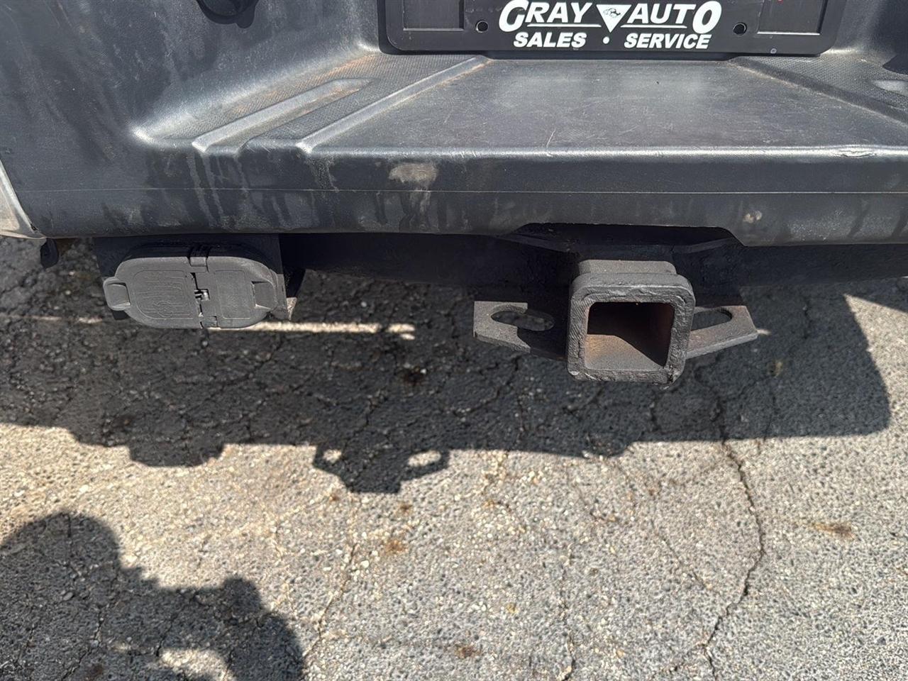 Ford Super Duty F-350 SRW 4WD Reg Cab 137" XL 2016
