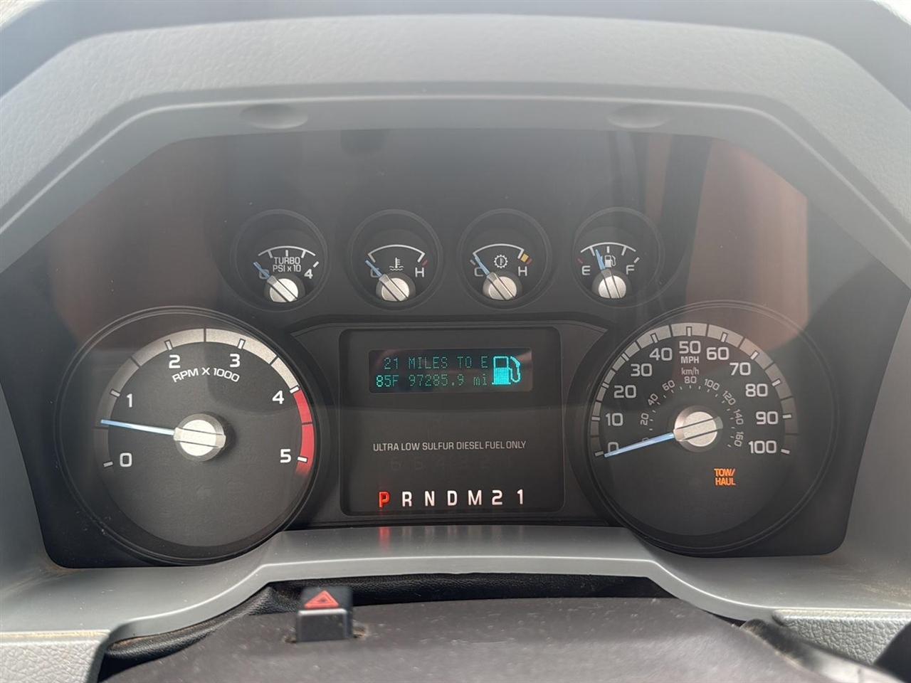 Ford Super Duty F-350 SRW 4WD Reg Cab 137" XL 2016