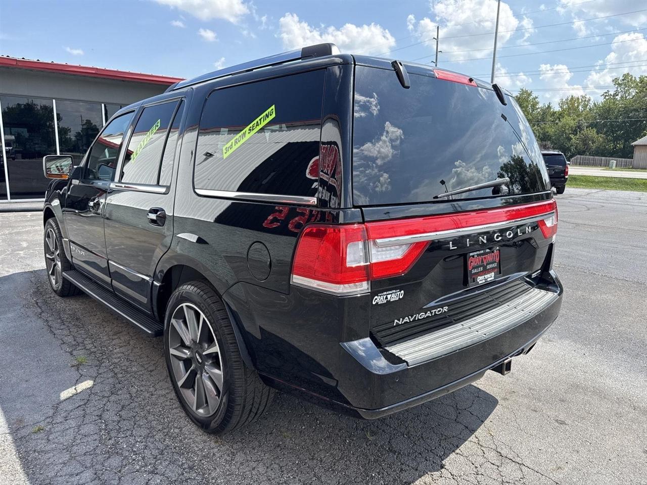 Lincoln Navigator 4WD 4dr Reserve 2016