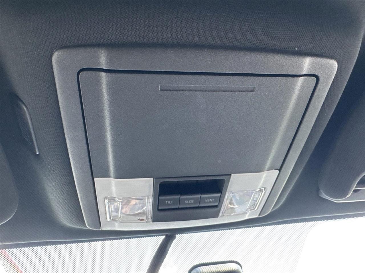 Lincoln Navigator 4WD 4dr Reserve 2016