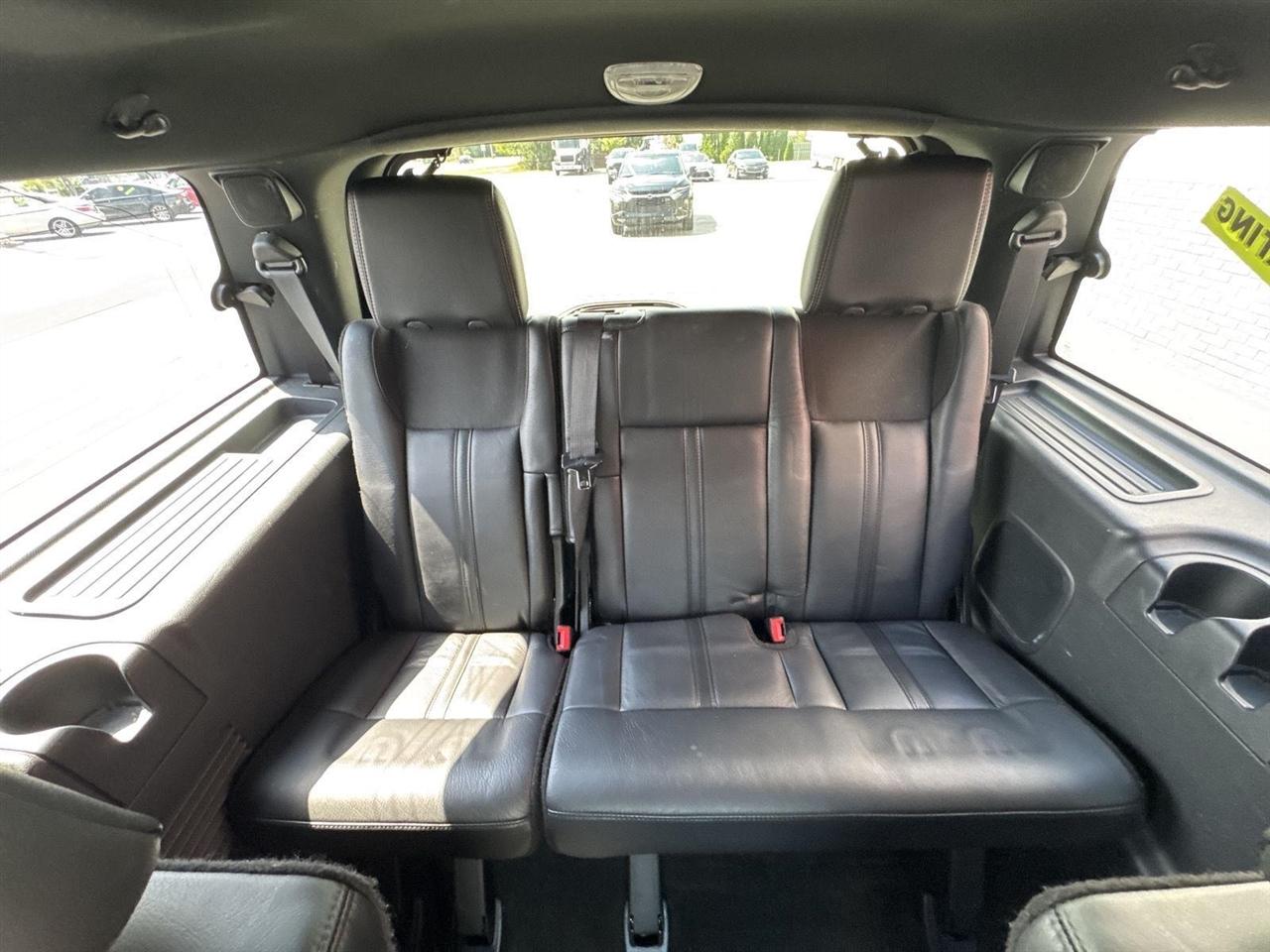 Lincoln Navigator 4WD 4dr Reserve 2016