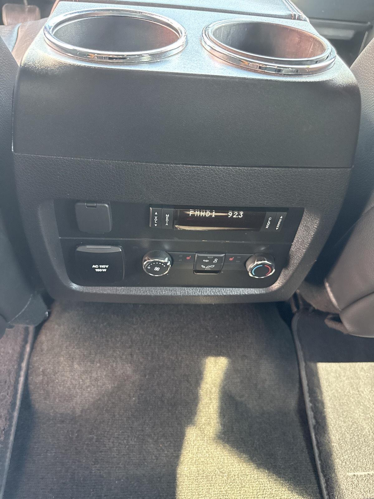 Lincoln Navigator 4WD 4dr Reserve 2016