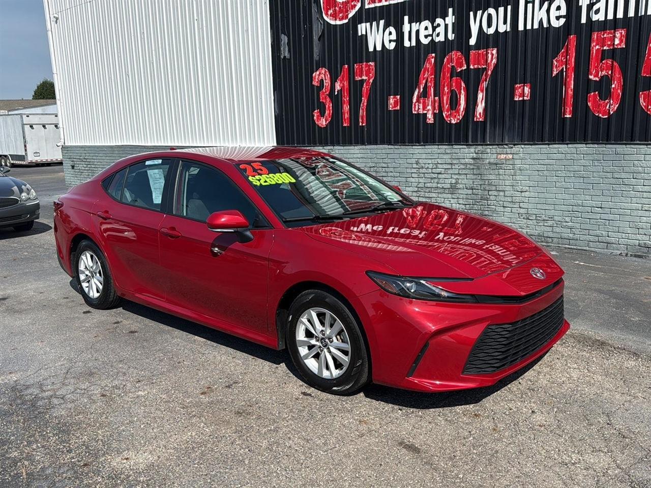 Toyota Camry XLE (Natl) 2025