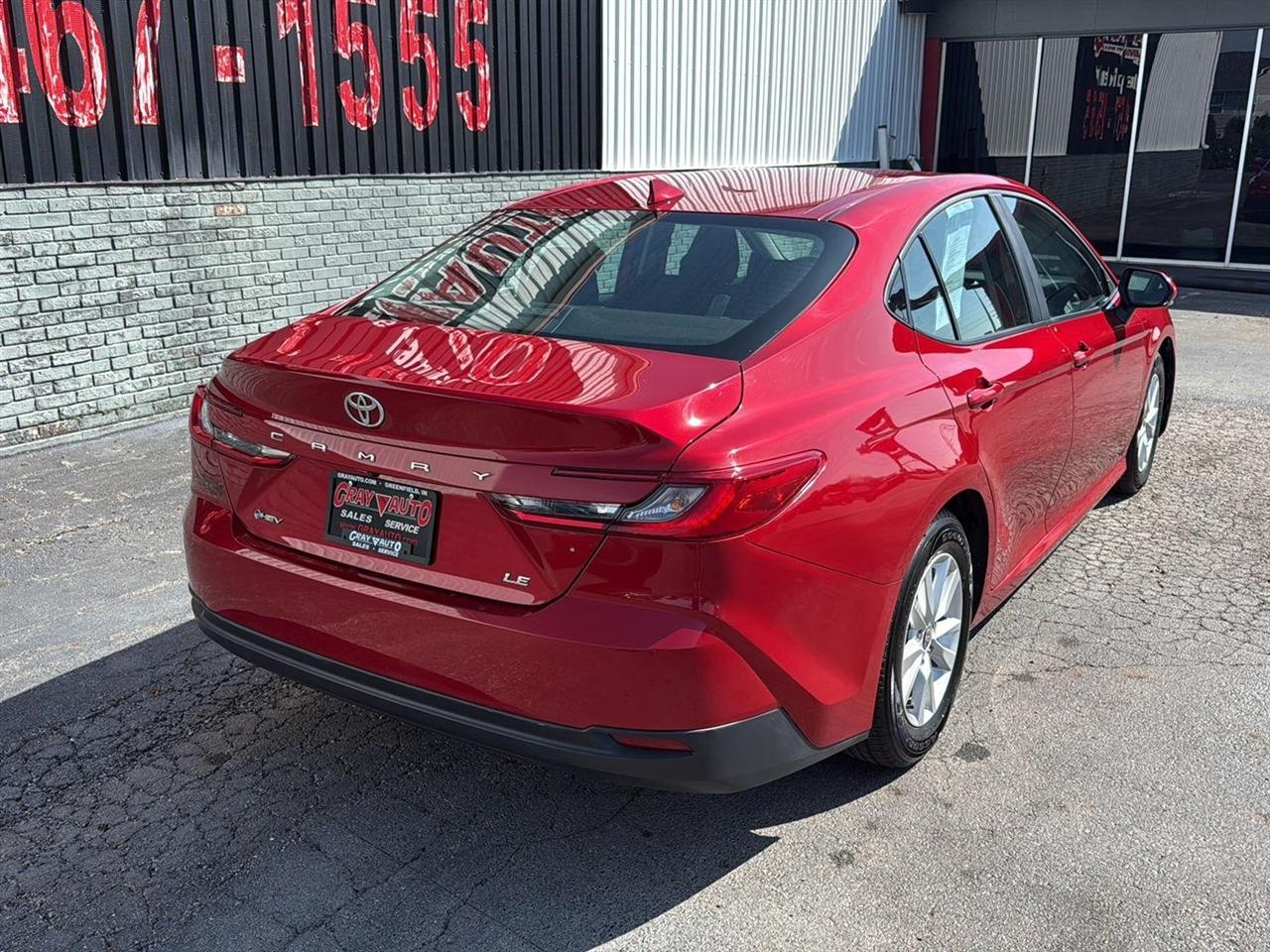 Toyota Camry XLE (Natl) 2025
