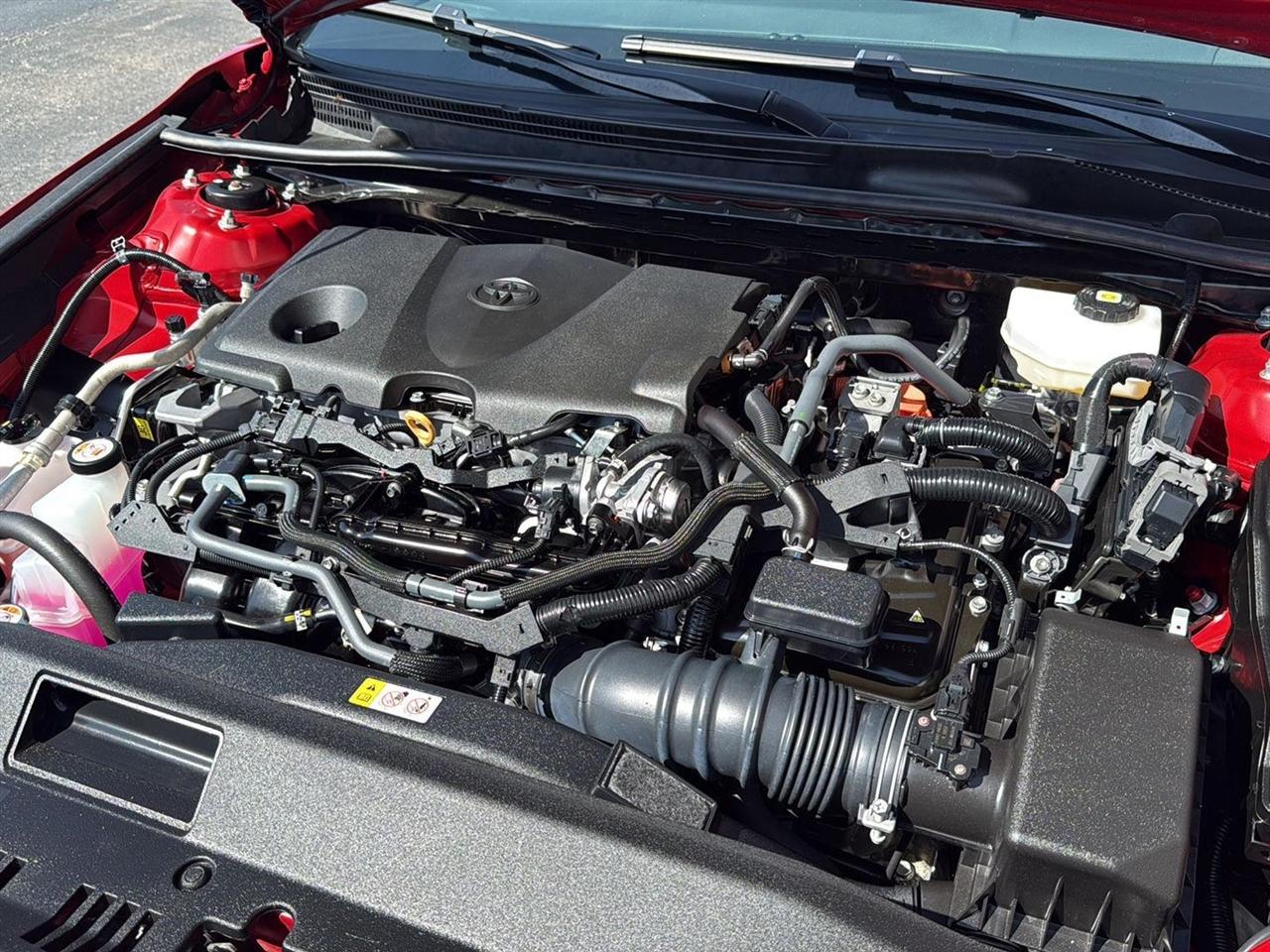 Toyota Camry XLE (Natl) 2025