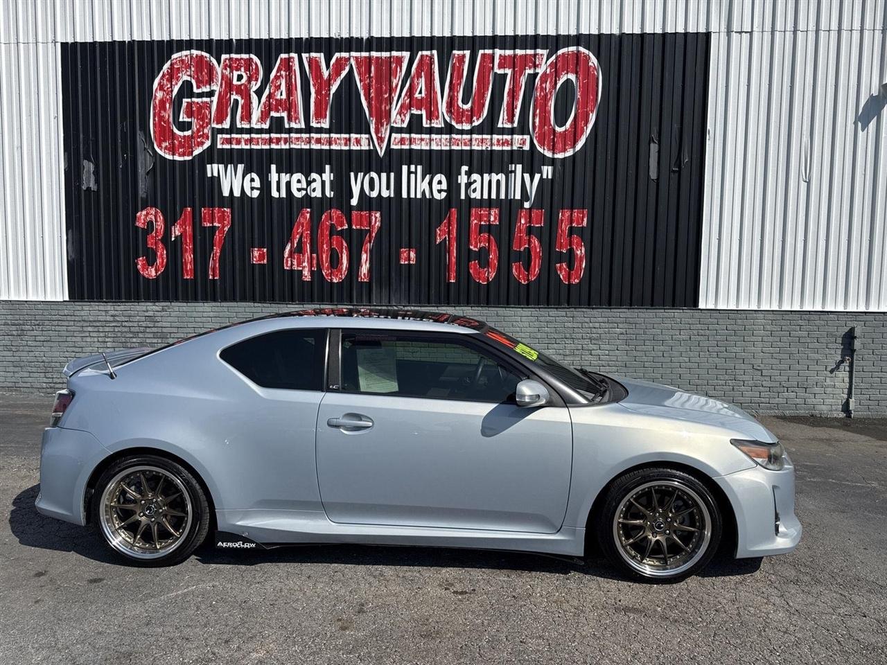 Scion tC 2dr HB Man (Natl) 2014