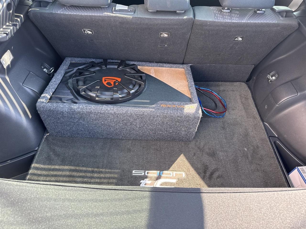 Scion tC 2dr HB Man (Natl) 2014