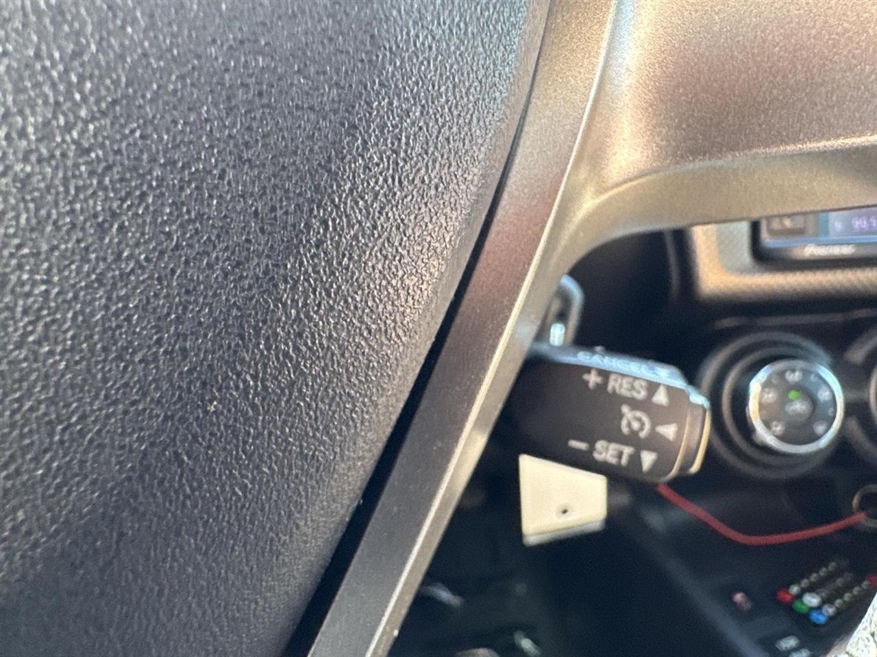 Scion tC 2dr HB Man (Natl) 2014