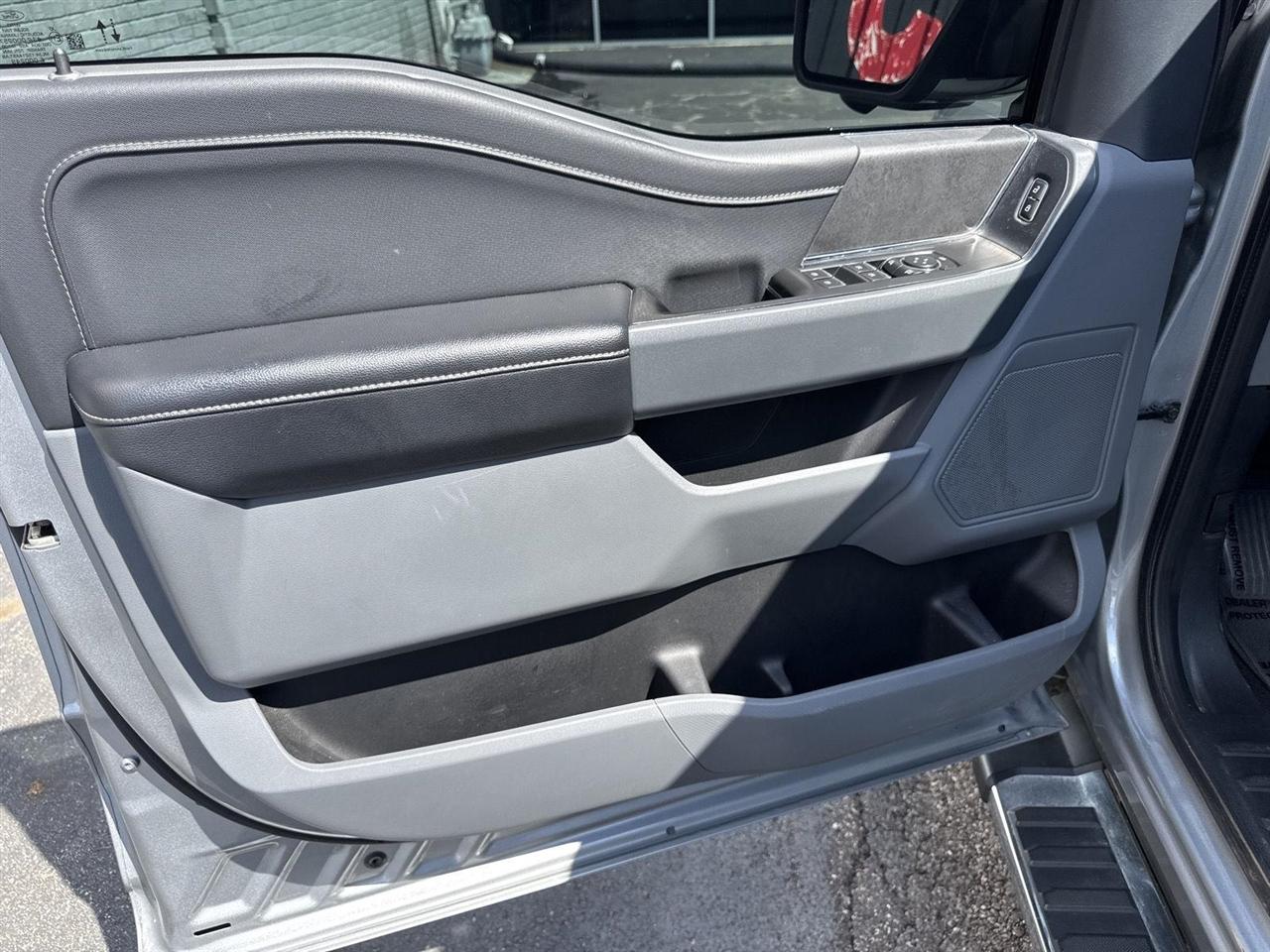 Ford F-150 XLT 4WD SuperCrew 5.5' Box 2024