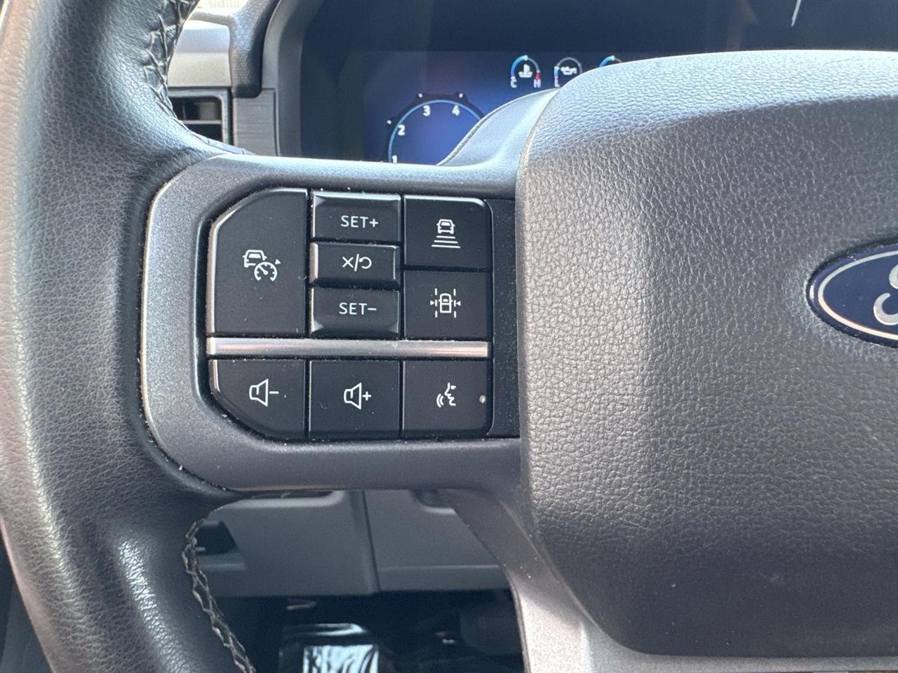 Ford F-150 XLT 4WD SuperCrew 5.5' Box 2024