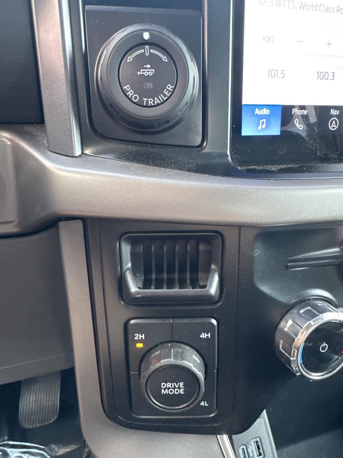 Ford F-150 XLT 4WD SuperCrew 5.5' Box 2024