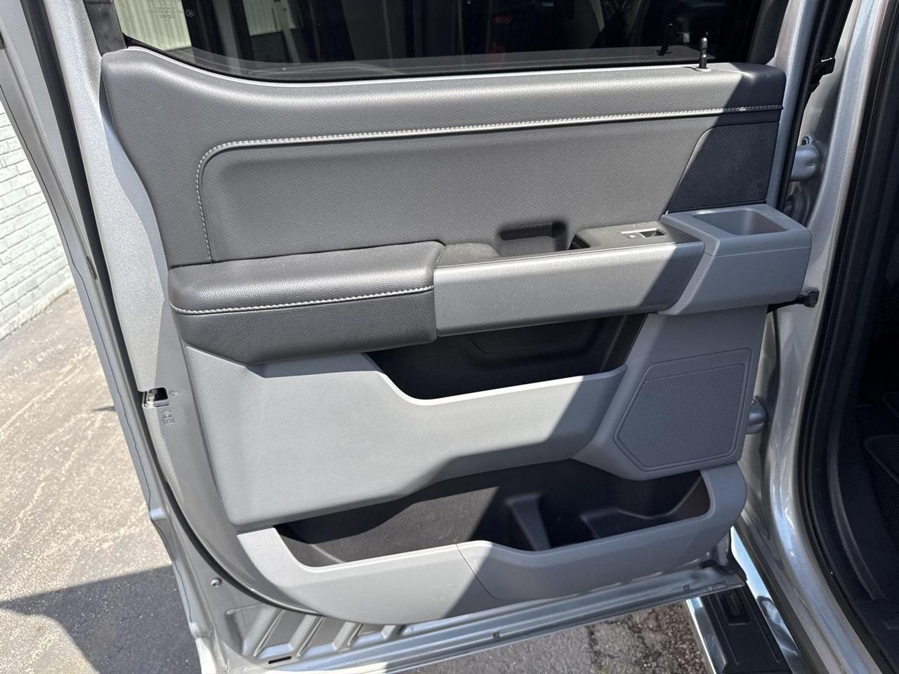 Ford F-150 XLT 4WD SuperCrew 5.5' Box 2024