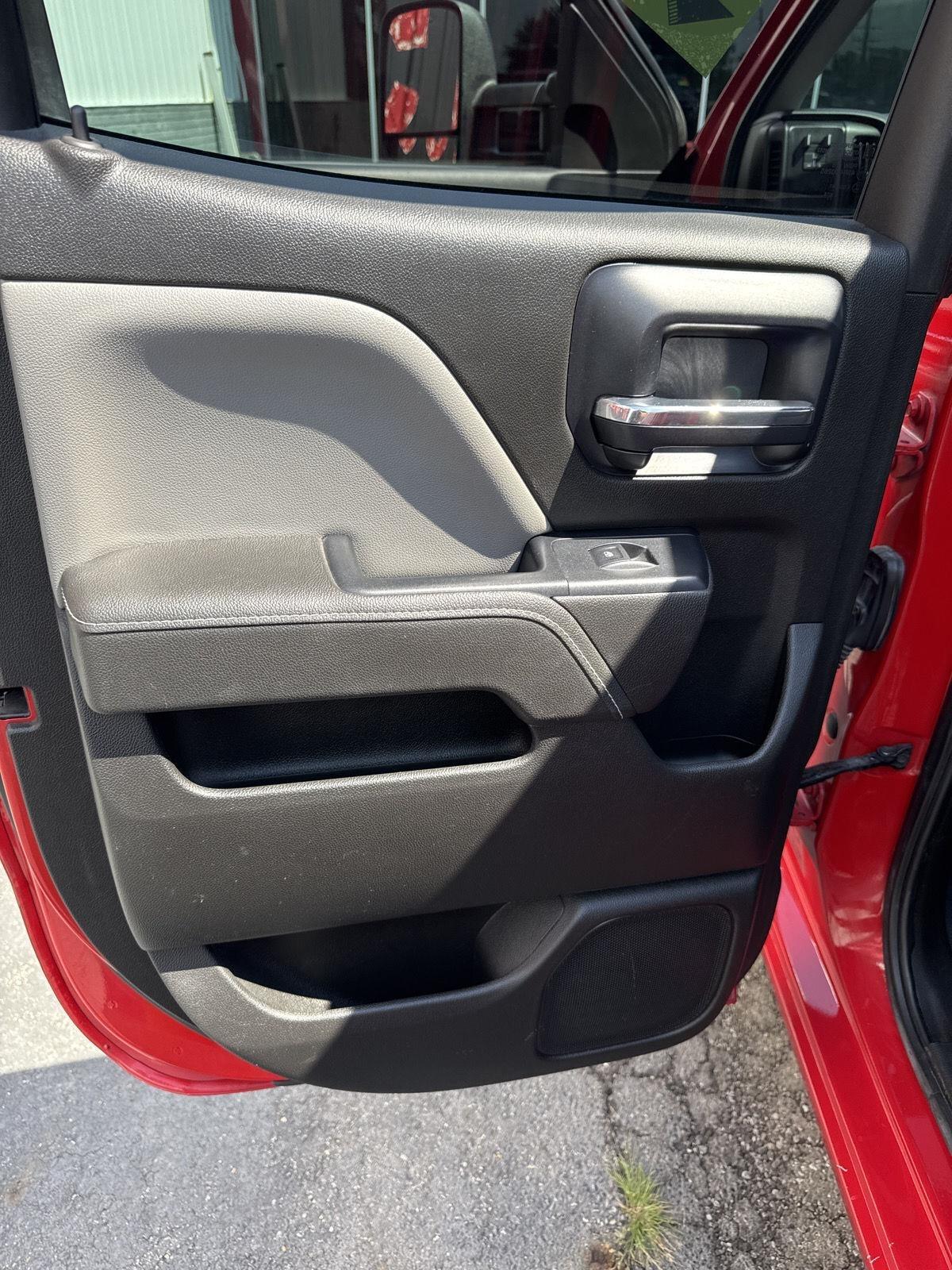 Chevrolet Silverado 1500 4WD Double Cab 143.5" Work Truck w/2WT 2014