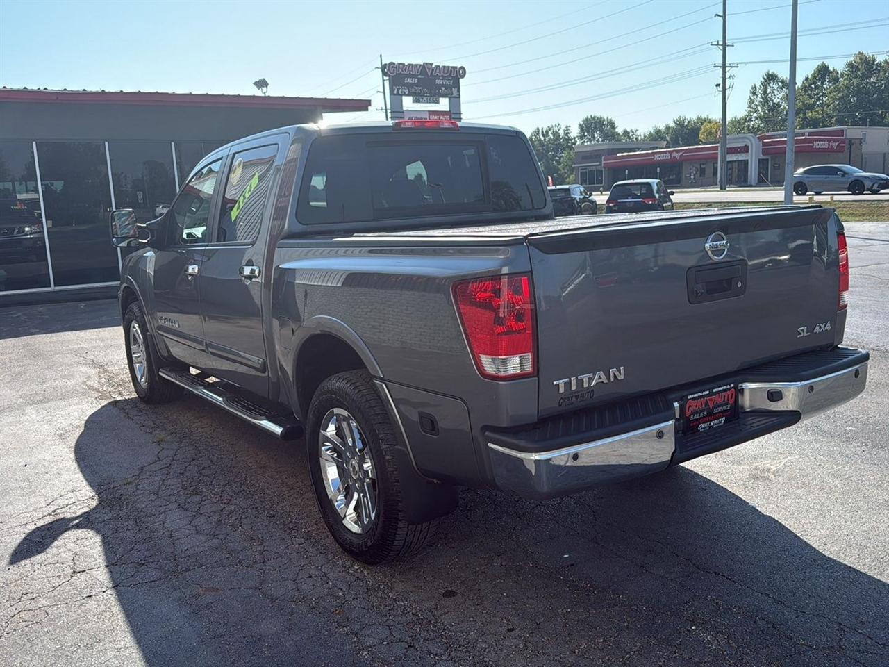Nissan Titan 4WD Crew Cab SWB PRO-4X 2014