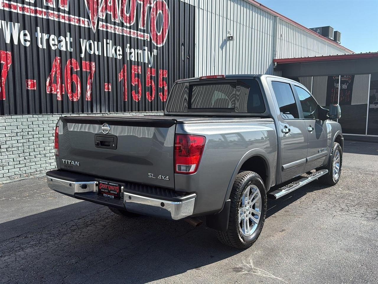 Nissan Titan 4WD Crew Cab SWB PRO-4X 2014