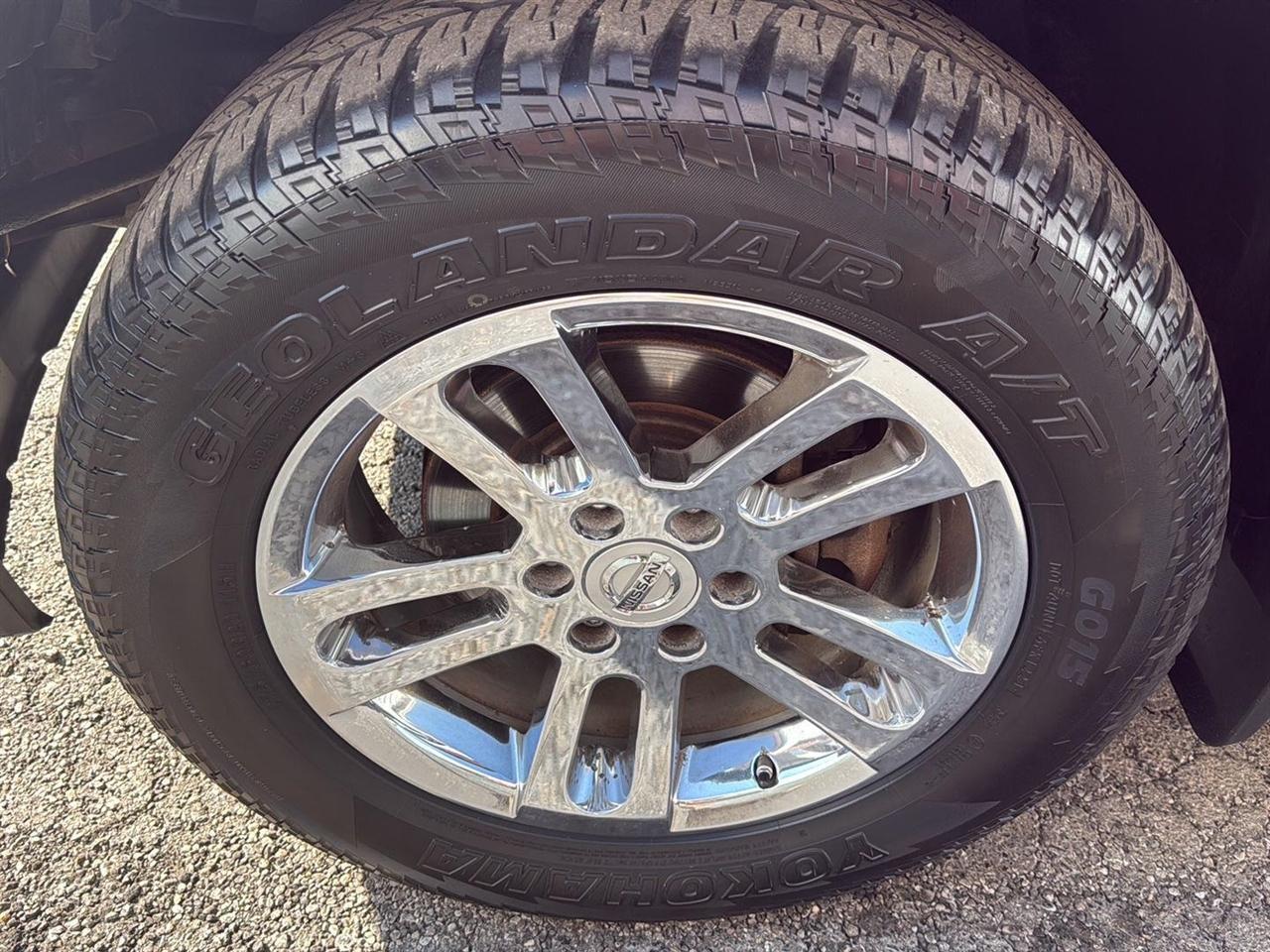 Nissan Titan 4WD Crew Cab SWB PRO-4X 2014