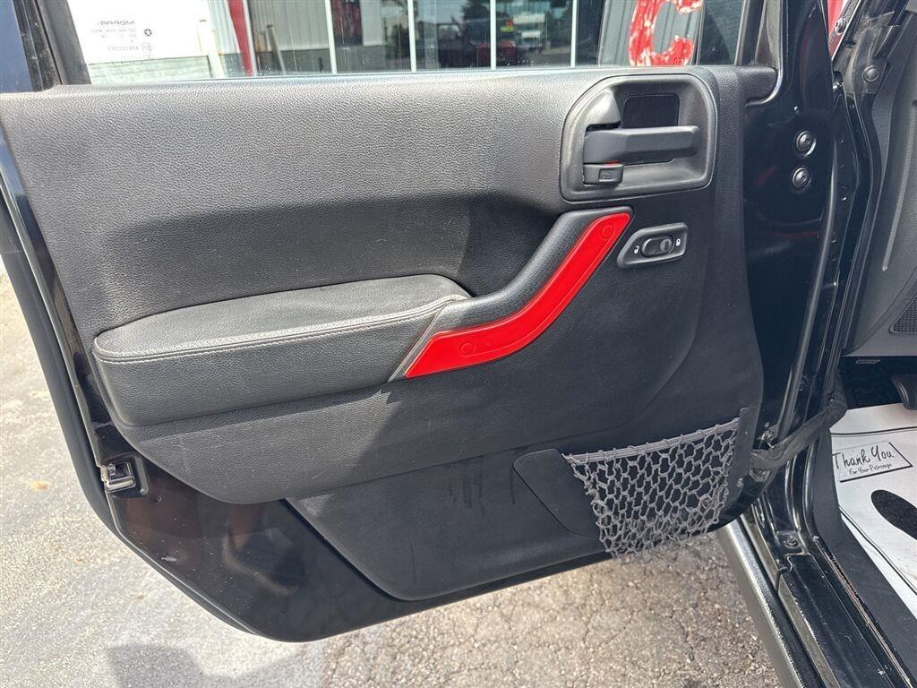 Jeep Wrangler Unlimited 4WD 4dr Freedom Edition *Ltd Avail* 2013