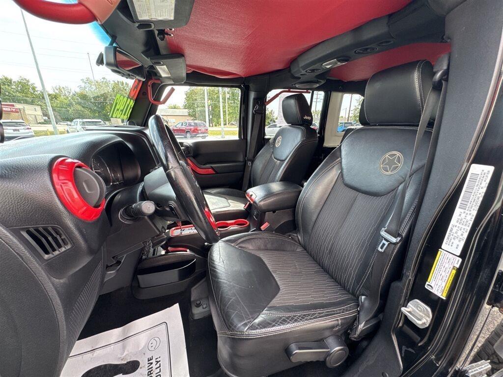 Jeep Wrangler Unlimited 4WD 4dr Freedom Edition *Ltd Avail* 2013