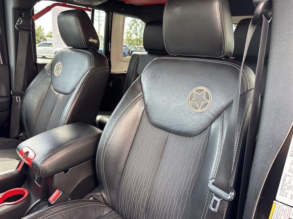 Jeep Wrangler Unlimited 4WD 4dr Freedom Edition *Ltd Avail* 2013