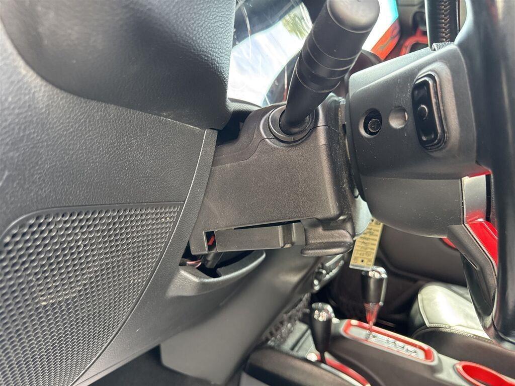 Jeep Wrangler Unlimited 4WD 4dr Freedom Edition *Ltd Avail* 2013