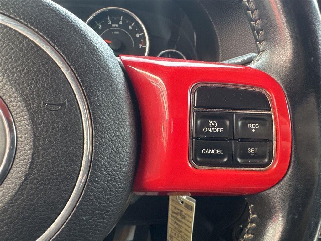 Jeep Wrangler Unlimited 4WD 4dr Freedom Edition *Ltd Avail* 2013