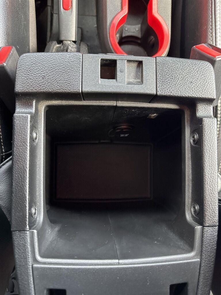 Jeep Wrangler Unlimited 4WD 4dr Freedom Edition *Ltd Avail* 2013