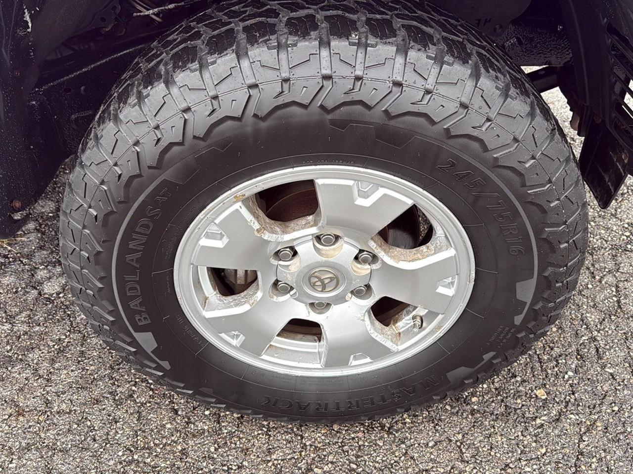 Toyota Tacoma Reg Cab Auto 4WD 2013