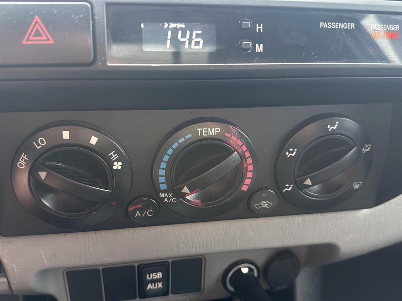 Toyota Tacoma Reg Cab Auto 4WD 2013
