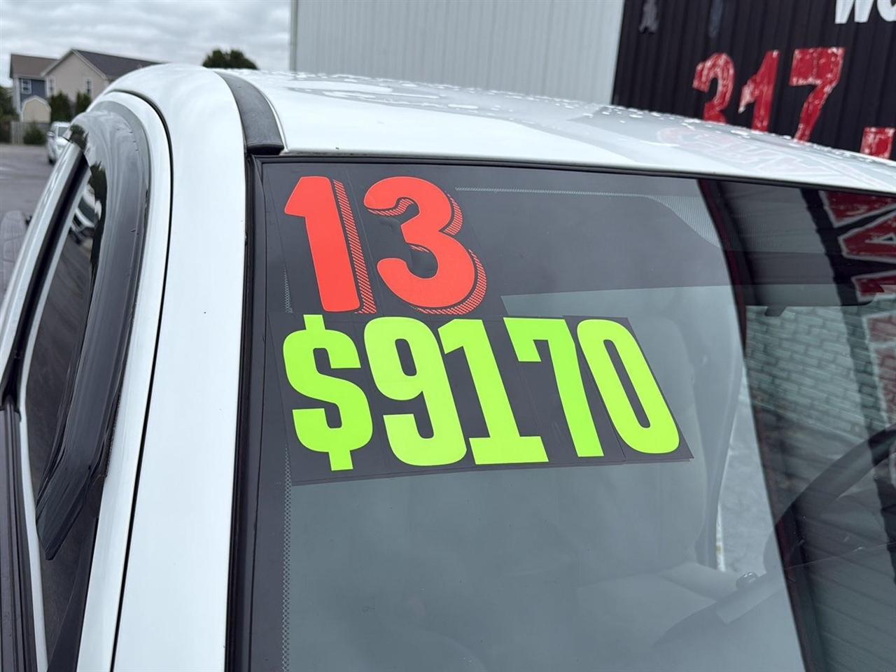 Toyota Tacoma Reg Cab Auto 4WD 2013
