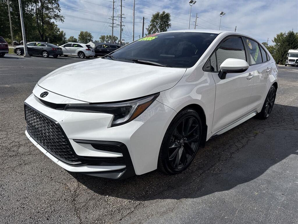 Toyota Corolla SE 4D Sedan at 2025