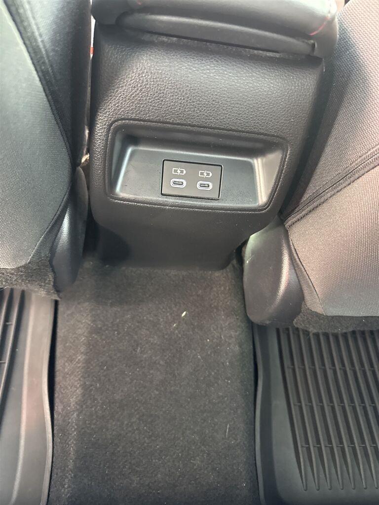 Toyota Corolla SE 4D Sedan at 2025