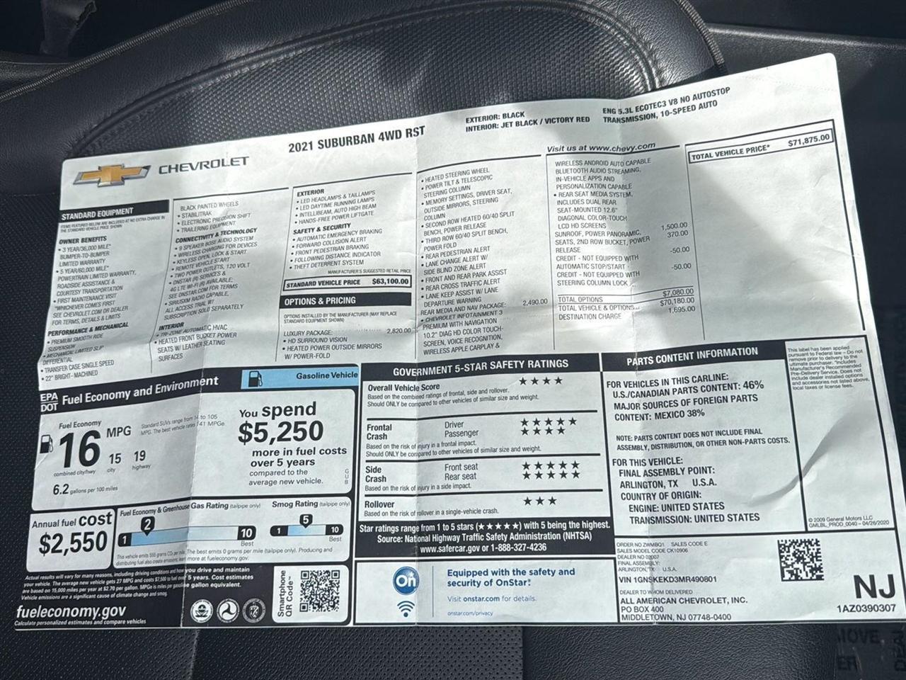Chevrolet Suburban 4WD 4dr RST 2021