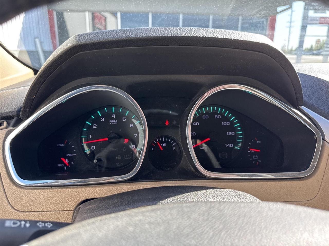 Chevrolet Traverse FWD 4dr LTZ 2012
