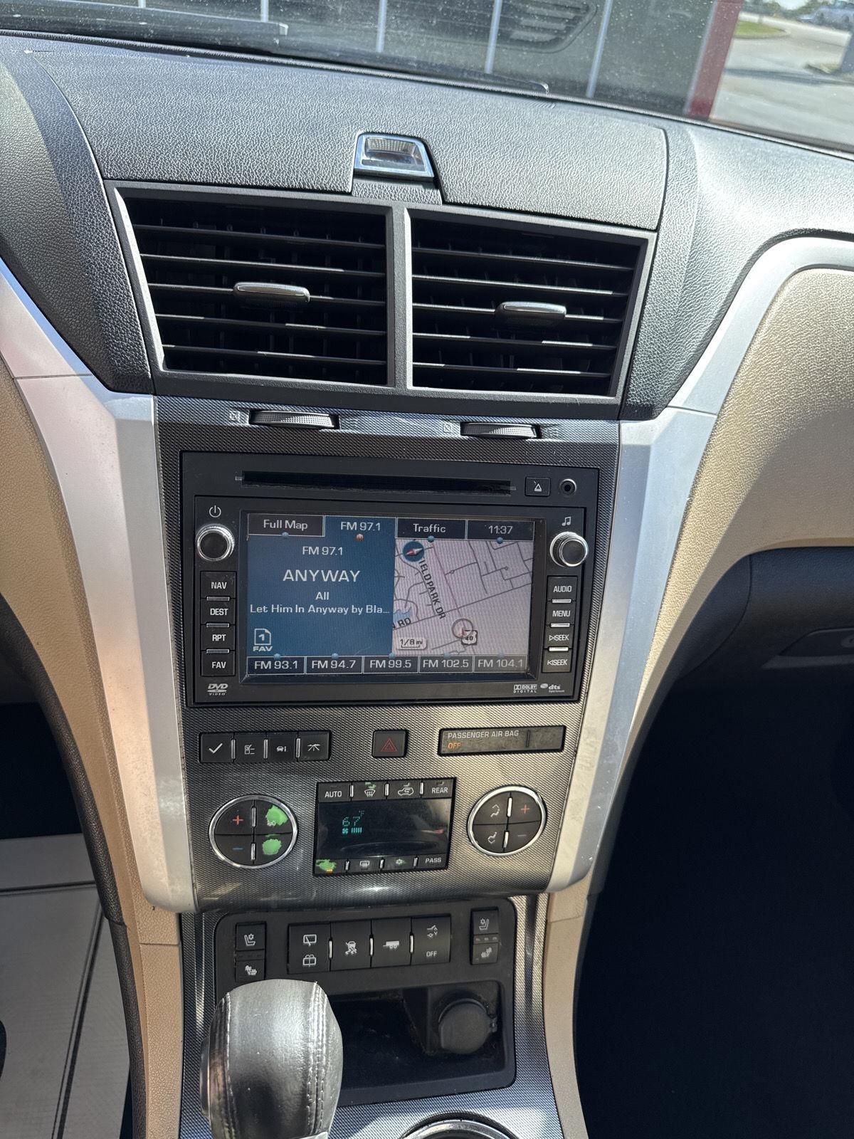 Chevrolet Traverse FWD 4dr LTZ 2012