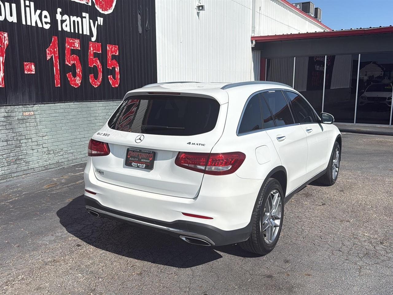 Mercedes-Benz GLC 4MATIC 4dr GLC 300 2016
