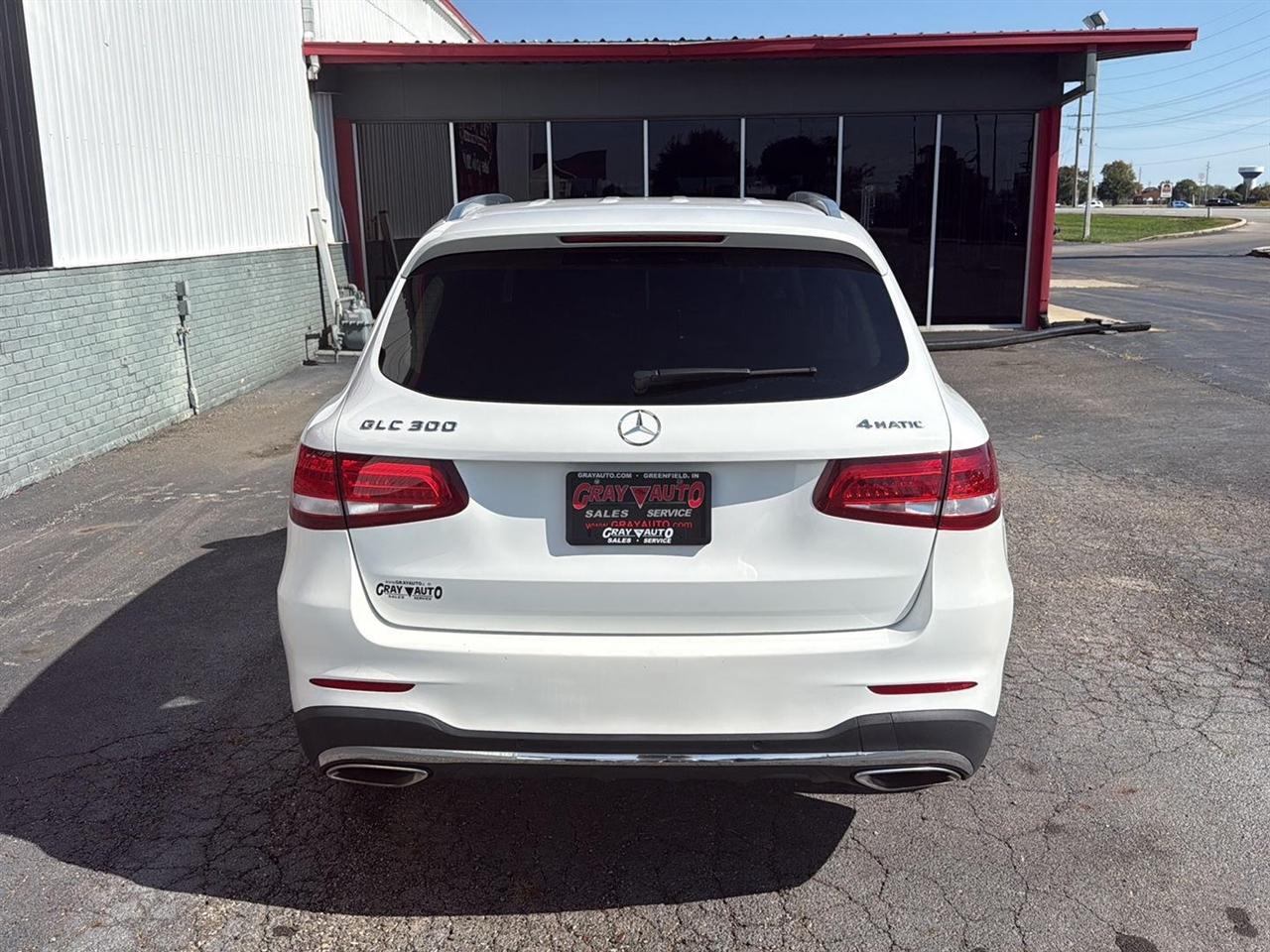 Mercedes-Benz GLC 4MATIC 4dr GLC 300 2016