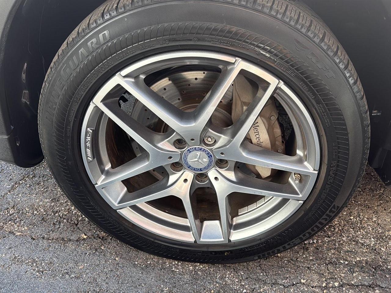 Mercedes-Benz GLC 4MATIC 4dr GLC 300 2016