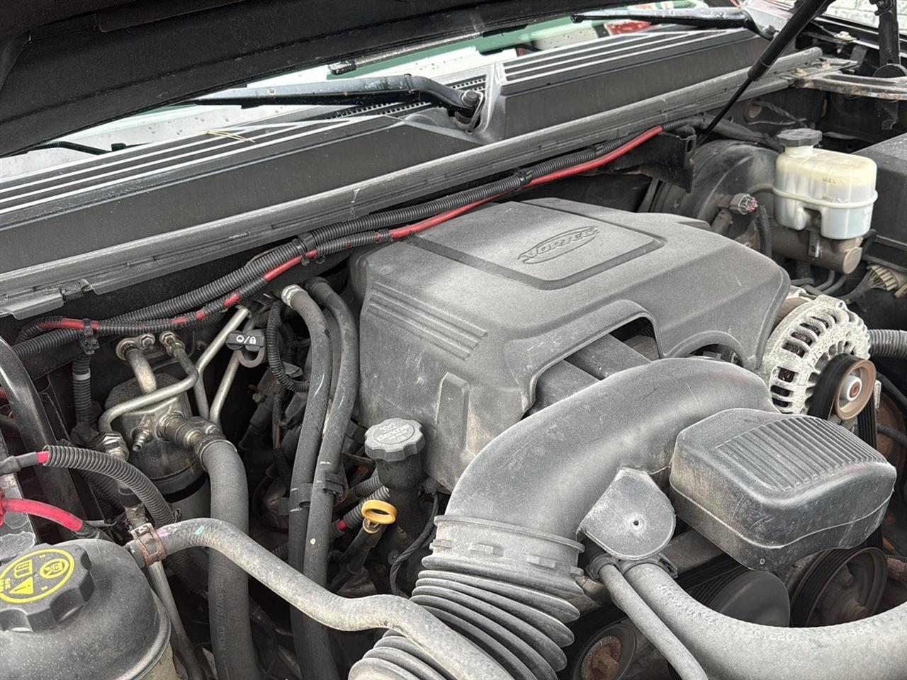 GMC Yukon 4WD 4dr SLT 2014
