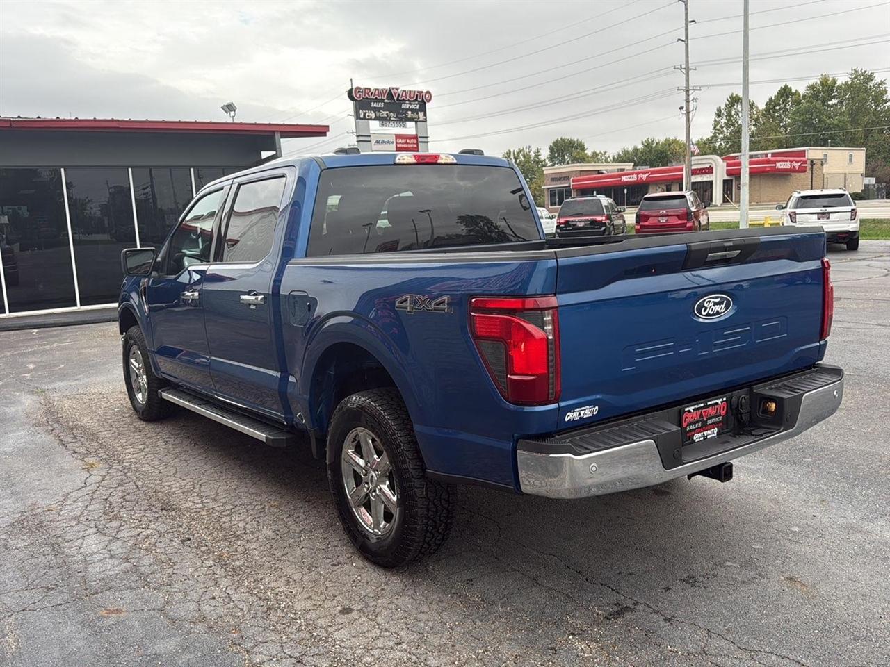 Ford F-150 XLT 4WD SuperCrew 5.5' Box 2025