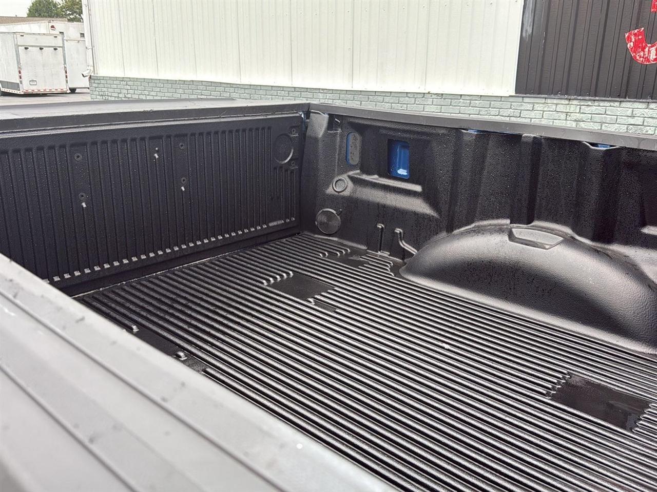 Ford F-150 XLT 4WD SuperCrew 5.5' Box 2025