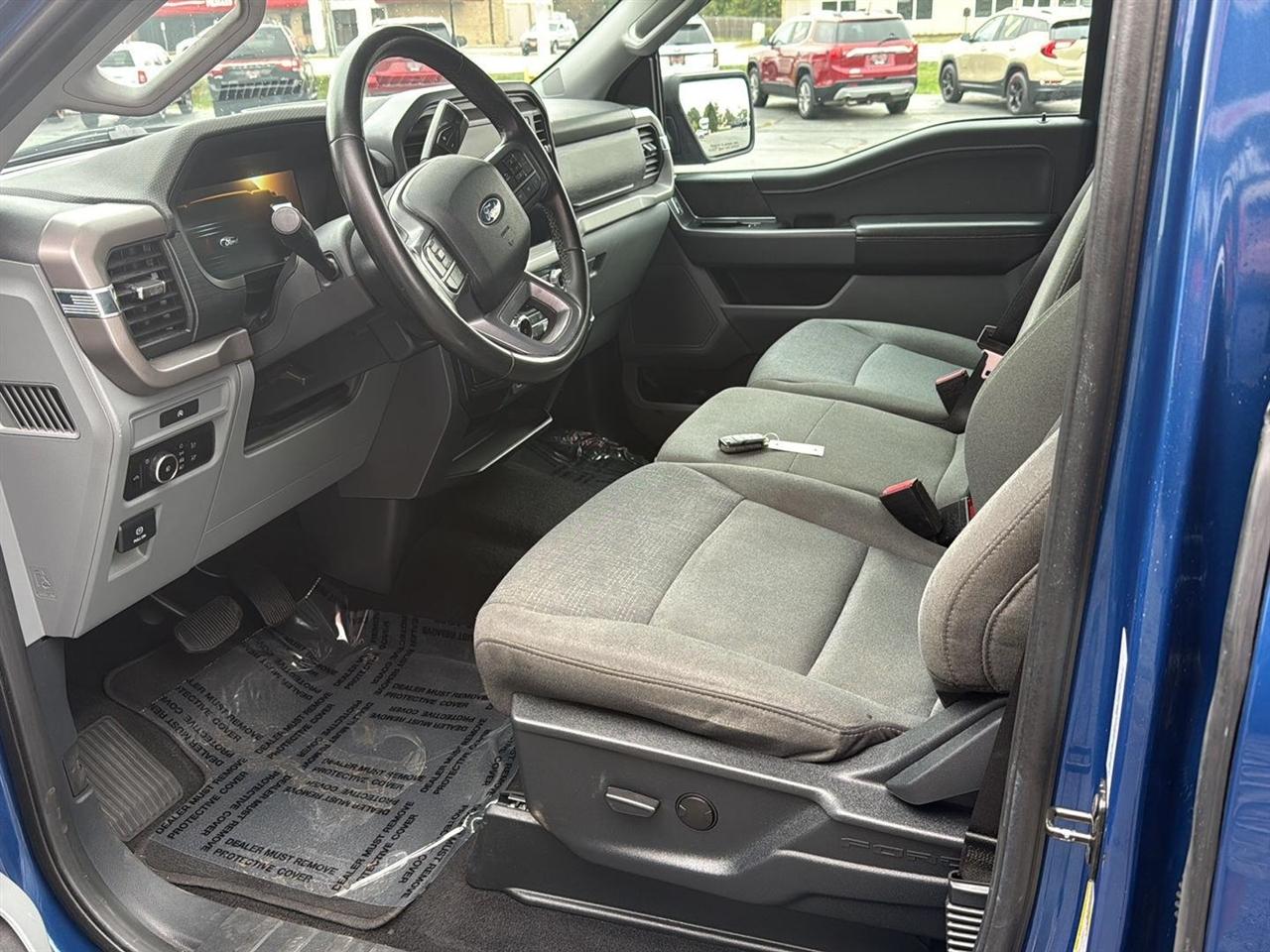 Ford F-150 XLT 4WD SuperCrew 5.5' Box 2025