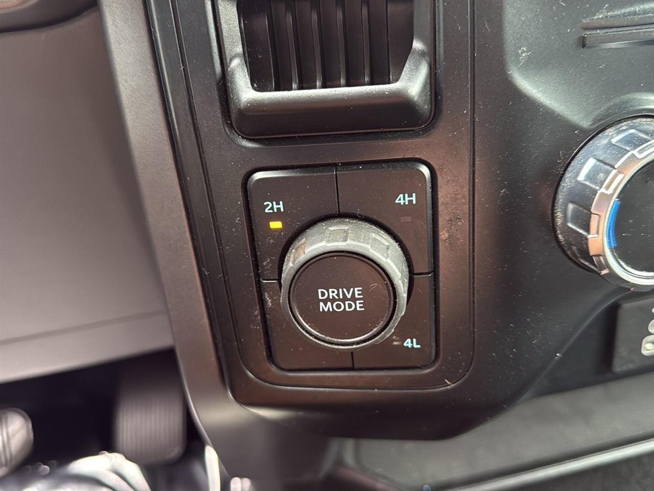 Ford F-150 XLT 4WD SuperCrew 5.5' Box 2025