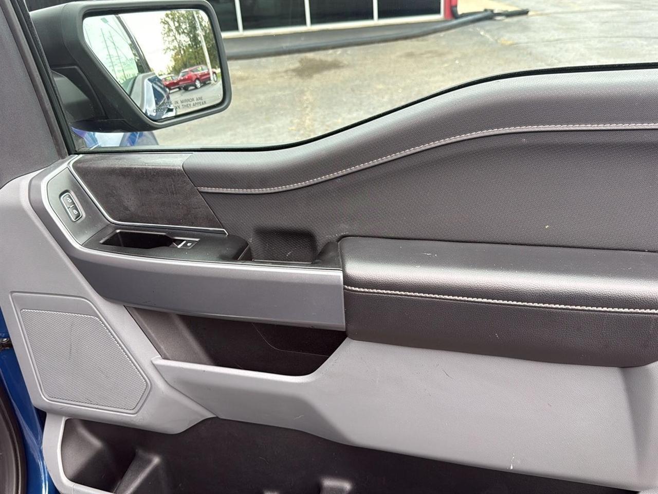 Ford F-150 XLT 4WD SuperCrew 5.5' Box 2025
